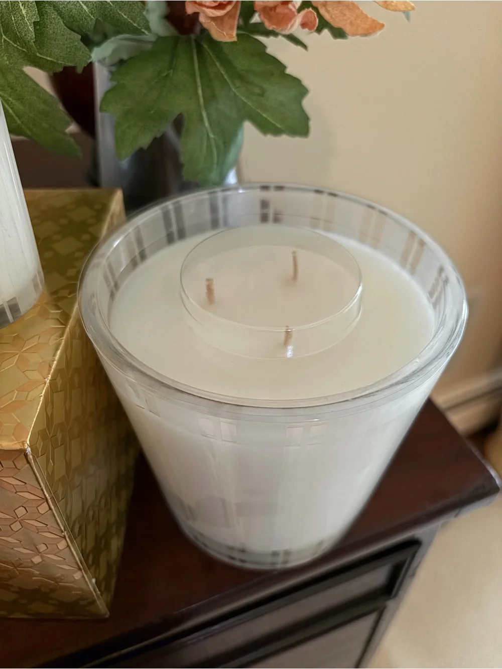 NWT NEST New York Spiced Orange & Clove 21.1oz 3 wick and 2oz. Candle bundle